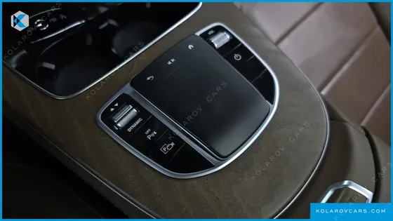 MERCEDES E-CLASS E300E 4MATIC EXCLUSIVE