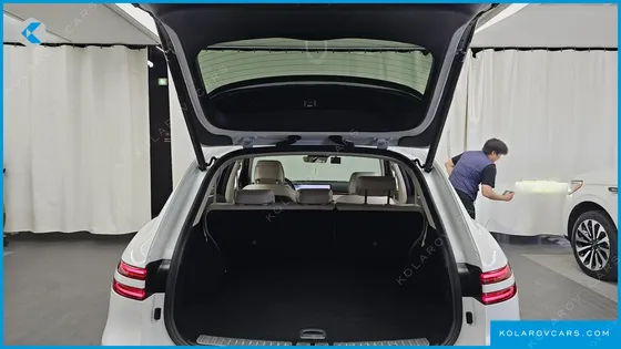 GENESIS GV70 2.5T GASOLINE 2WD