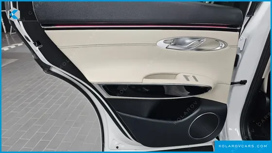 GENESIS GV70 2.5T GASOLINE 2WD