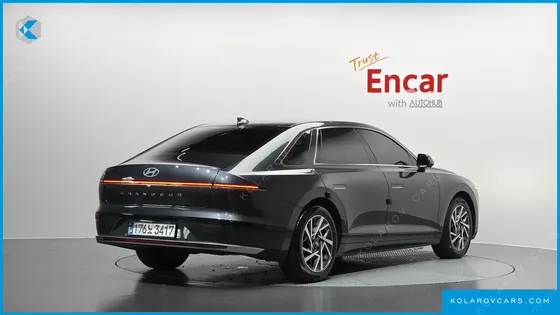 HYUNDAI GRANDEUR PREMIUM