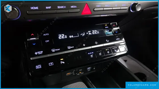 HYUNDAI GRANDEUR PREMIUM