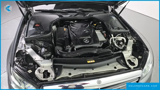 MERCEDES E-CLASS E300 4MATIC EXCLUSIVE