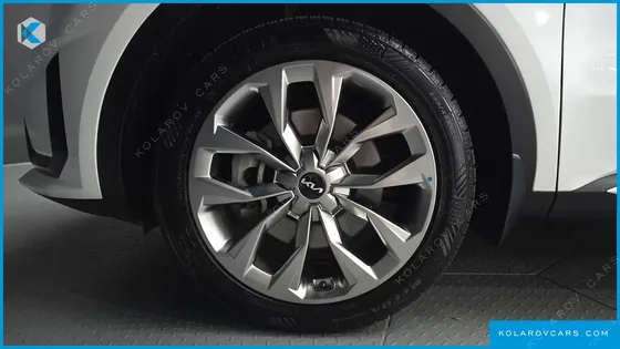 KIA SORENTO GASOLINE 2.5T 2WD