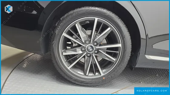 HYUNDAI GRANDEUR 2.5