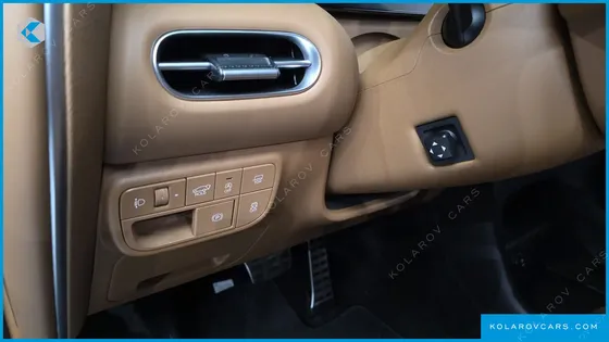 HYUNDAI PALISADE GASOLINE 2.5T 2WD 7-SEATER