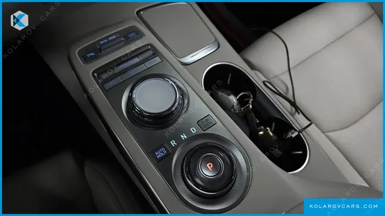 GENESIS GV70 2.5T GASOLINE 2WD