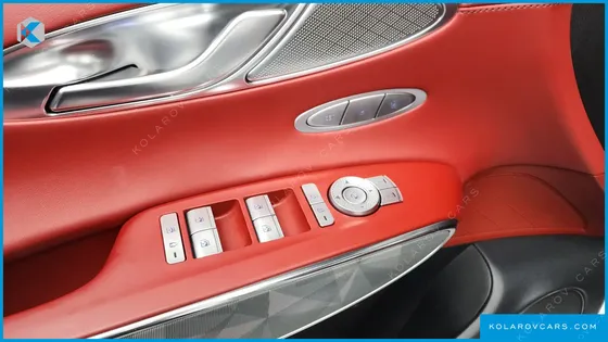 GENESIS GV70 2.5T GASOLINE 2WD