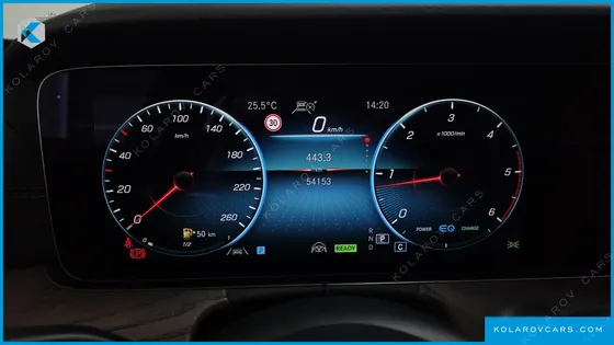 MERCEDES E-CLASS E220D 4MATIC EXCLUSIVE