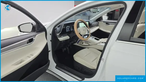 HYUNDAI GRANDEUR 3.3