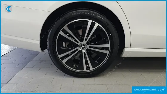 MERCEDES E-CLASS E250 AVANTGARDE