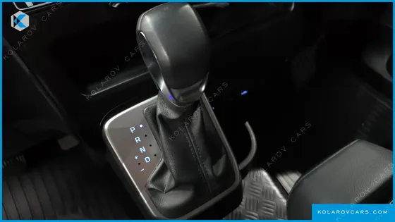 HYUNDAI STARIA 4WD TOURER 9-SEATER