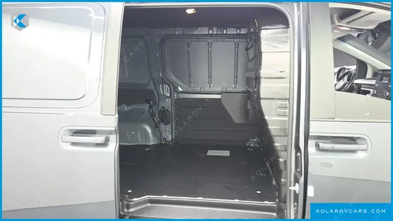 HYUNDAI STARIA CARGO 3-SEATER