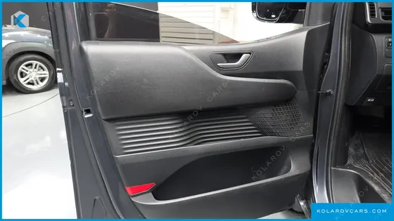 HYUNDAI STARIA CARGO 3-SEATER