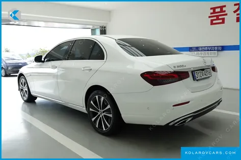 MERCEDES E-CLASS E300E 4MATIC EXCLUSIVE