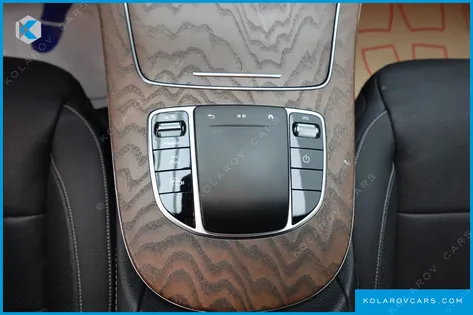 MERCEDES E-CLASS E300E 4MATIC EXCLUSIVE