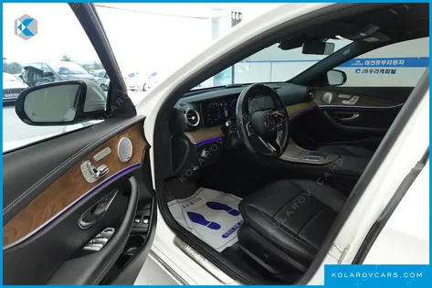 MERCEDES E-CLASS E300E 4MATIC EXCLUSIVE