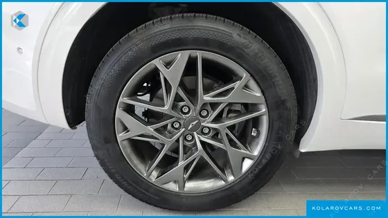 GENESIS GV70 2.5T GASOLINE 2WD