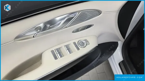 GENESIS GV70 2.5T GASOLINE 2WD