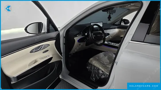 GENESIS GV70 2.5T GASOLINE 2WD