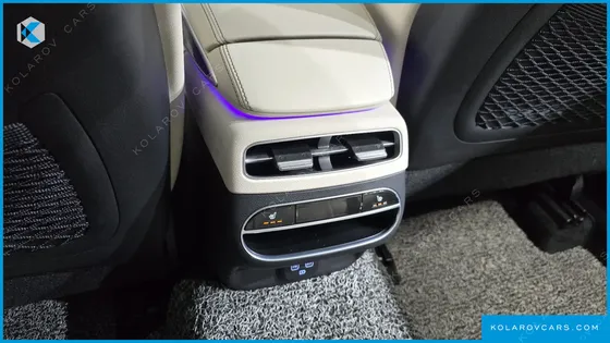 GENESIS GV70 2.5T GASOLINE 2WD