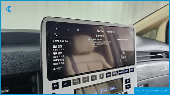 HYUNDAI STARIA CARGO 3-SEATER