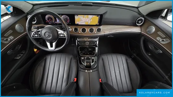 MERCEDES E-CLASS E300 4MATIC EXCLUSIVE
