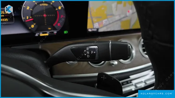 MERCEDES E-CLASS E300 4MATIC EXCLUSIVE
