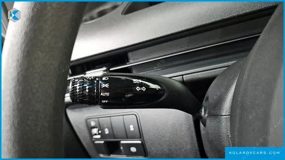 HYUNDAI STARIA TOURER 11-SEATER