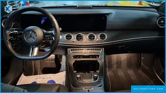 MERCEDES E-CLASS E220D 4MATIC AMG LINE