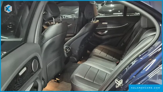 MERCEDES E-CLASS E220D 4MATIC AMG LINE