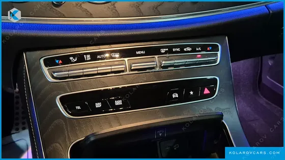 MERCEDES E-CLASS E220D 4MATIC AMG LINE
