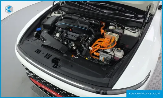 HYUNDAI GRANDEUR PREMIUM