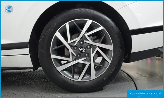HYUNDAI GRANDEUR PREMIUM