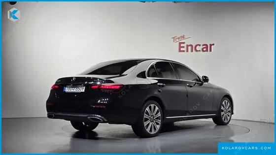 MERCEDES E-CLASS E300E 4MATIC EXCLUSIVE