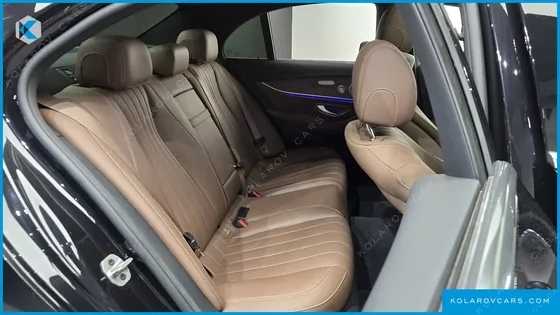 MERCEDES E-CLASS E300E 4MATIC EXCLUSIVE