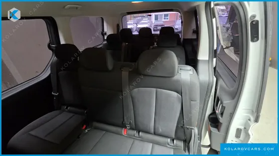 HYUNDAI STARIA TOURER 11-SEATER