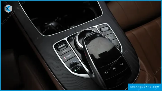 MERCEDES E-CLASS E220D COUPE