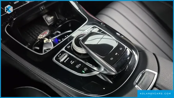 MERCEDES E-CLASS E220D 4MATIC EXCLUSIVE