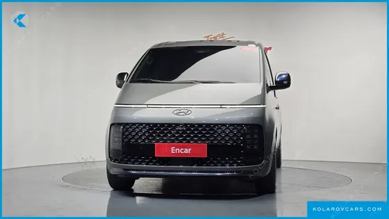 HYUNDAI STARIA L3.5 LOUNGE 9-SEATER