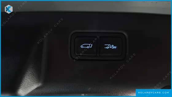 HYUNDAI STARIA L3.5 LOUNGE 9-SEATER