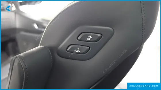 HYUNDAI STARIA L3.5 LOUNGE 9-SEATER