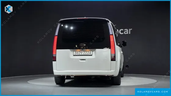HYUNDAI STARIA HEV 1.6 LOUNGE 9-SEATER