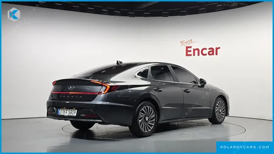 HYUNDAI SONATA PREMIUM PLUS