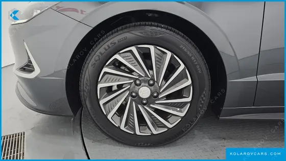HYUNDAI SONATA PREMIUM PLUS