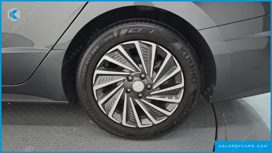 HYUNDAI SONATA PREMIUM PLUS