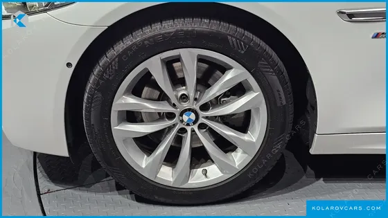 BMW 5 SERIES 520D XDRIVE M AERO DYNAMIC