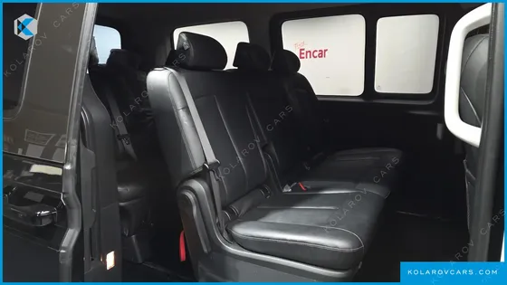HYUNDAI STARIA TOURER 11-SEATER