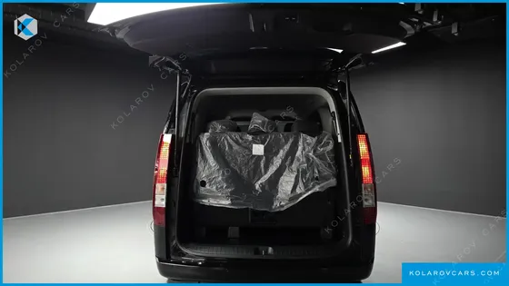 HYUNDAI STARIA TOURER 11-SEATER