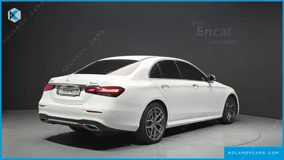 MERCEDES E-CLASS E220D 4MATIC AMG LINE