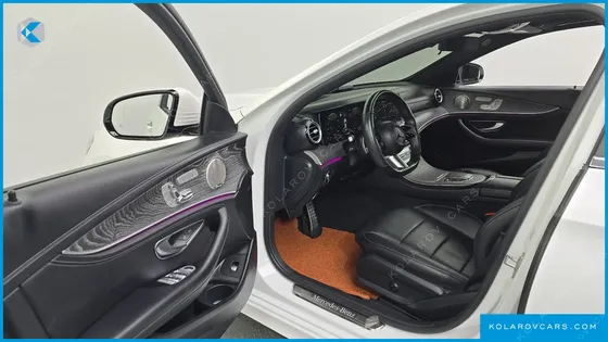 MERCEDES E-CLASS E350 4MATIC AMG LINE